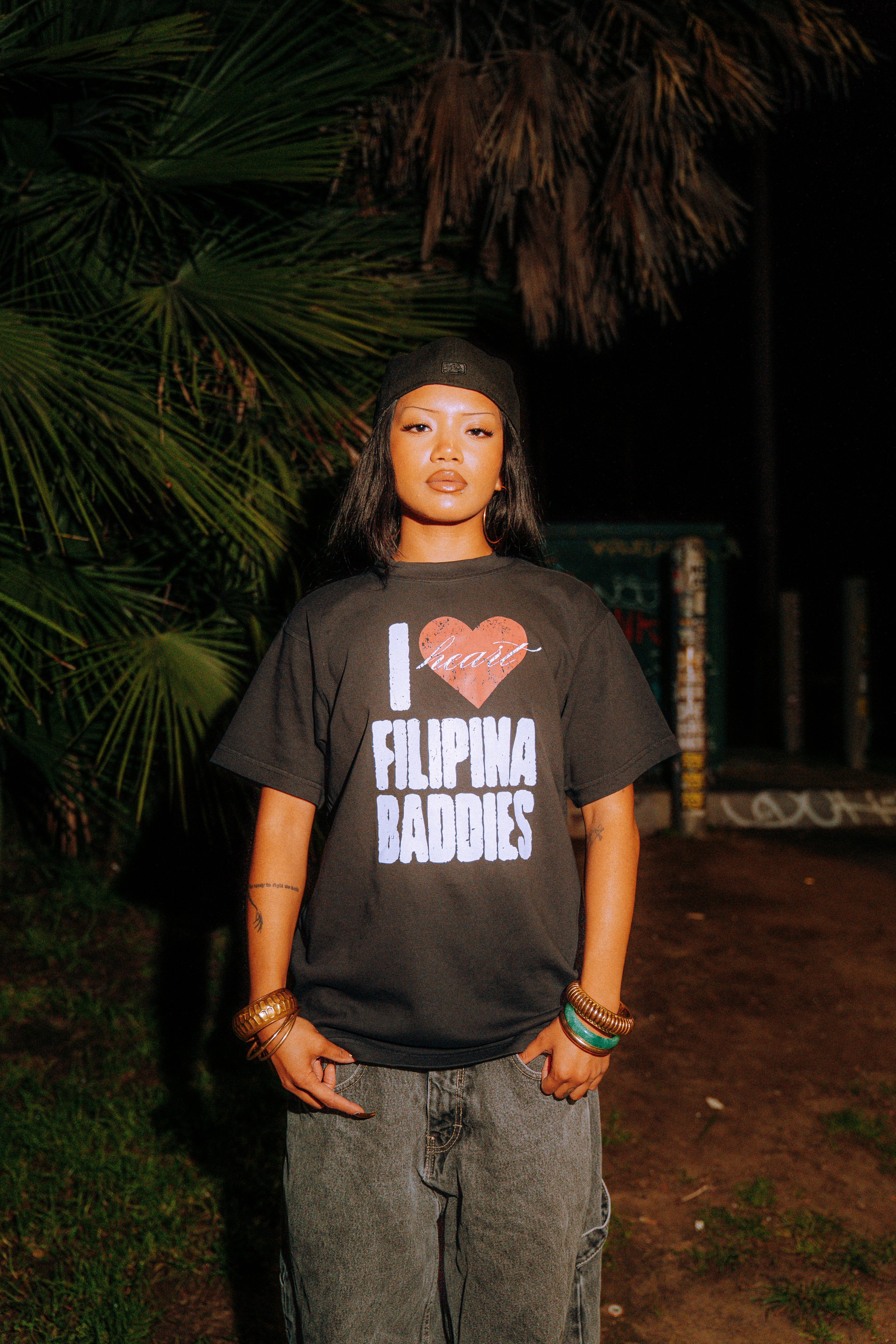 Chalant I ❤️ FILIPINA BADDIES Unisex Heavyweight Tee