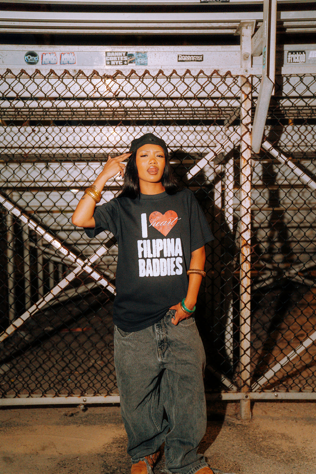 Chalant I ❤️ FILIPINA BADDIES Unisex Heavyweight Tee