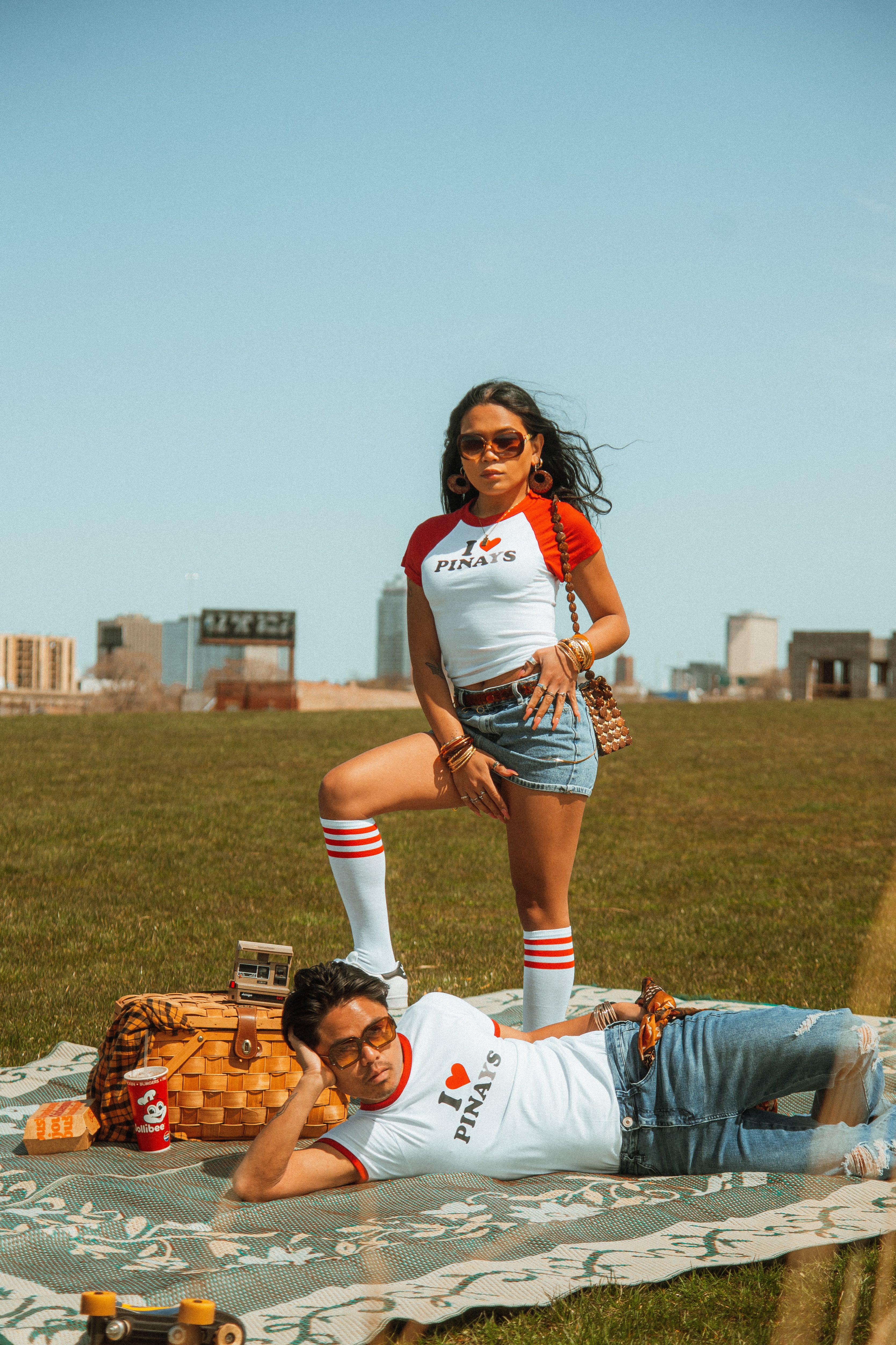 I ❤️ PINAYS I ❤️ PINAS Red Fitted Raglan